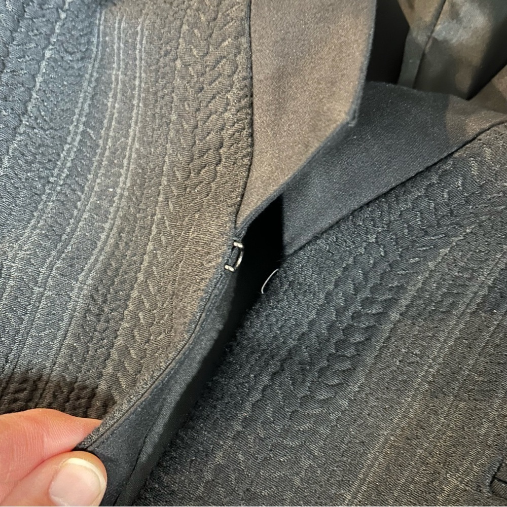 BCBGMaxAzria 'Leone' Blazer/Medium - Picture 6 of 10
